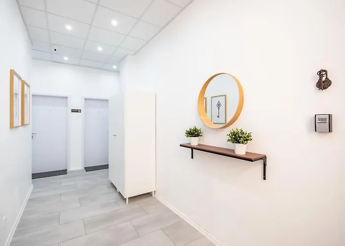 Colorful Location Ac Apartman